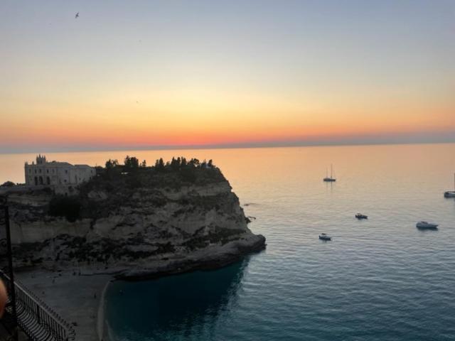 Residenza Donna Peppina Hotel Tropea Exterior photo